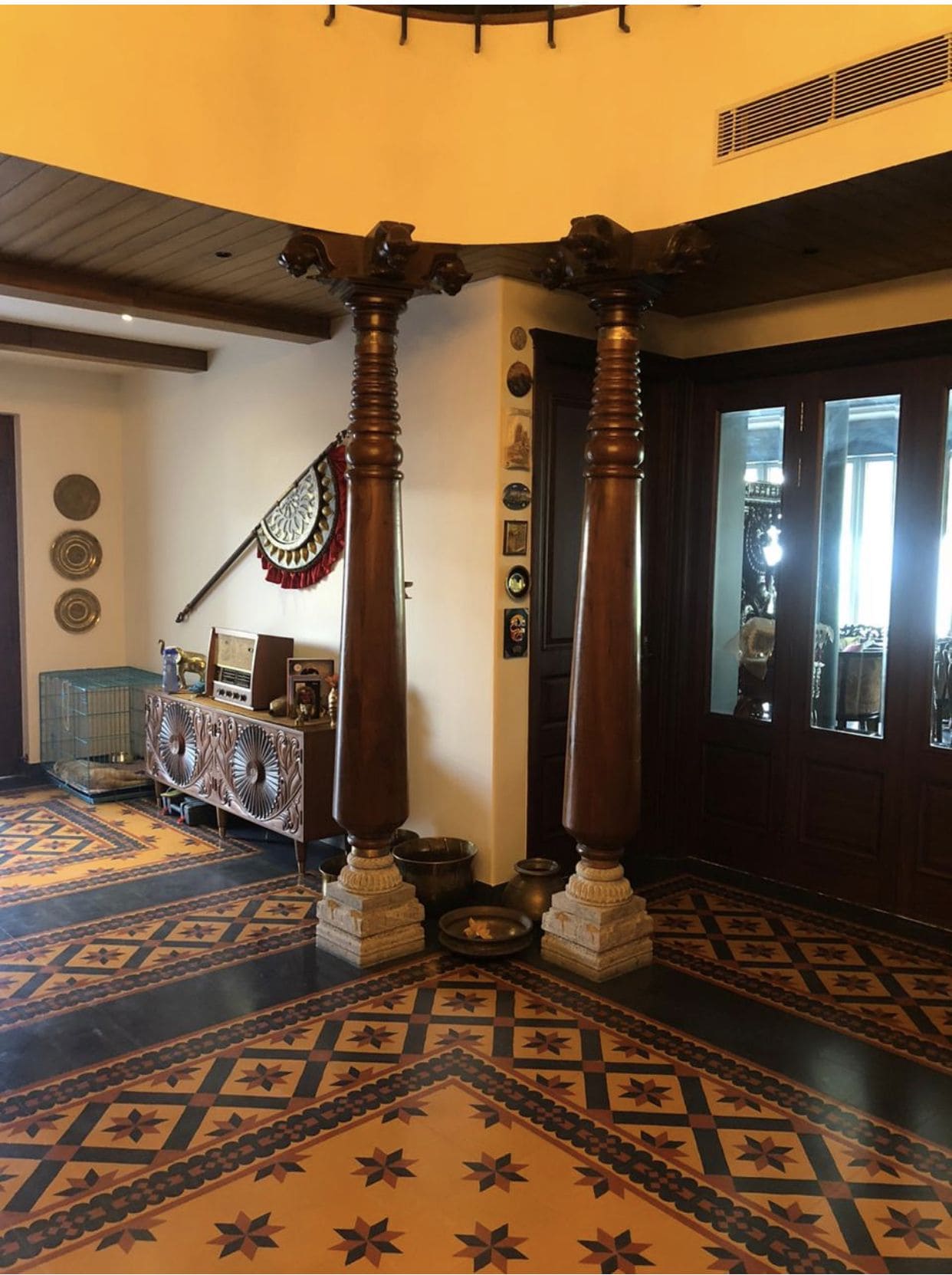 about-d-wood-chettinad-pillars